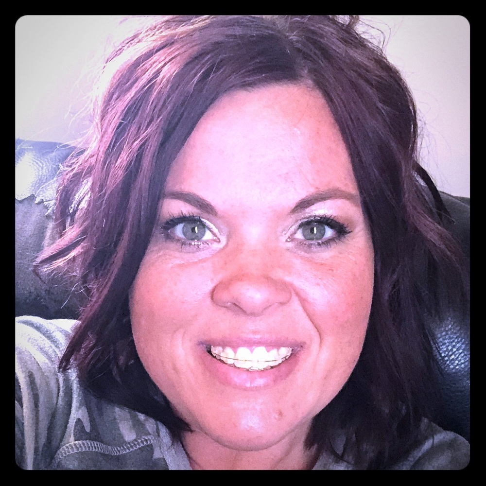 Meet your Posher, Samantha